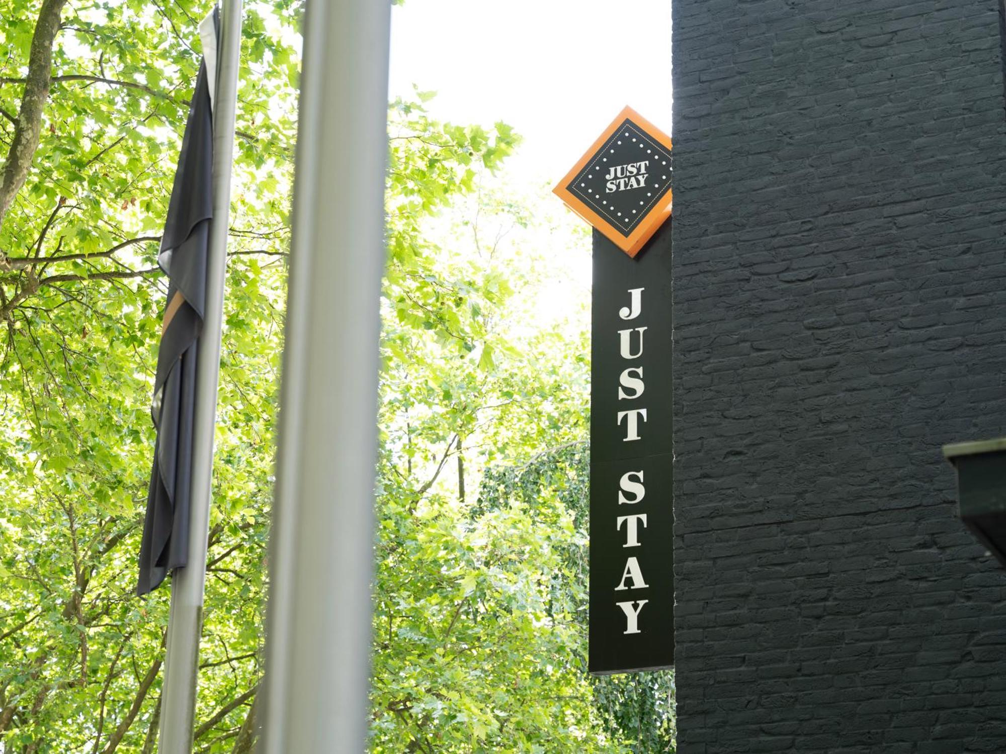 Juststay Ratingen Hotel & Apartments Bagian luar foto