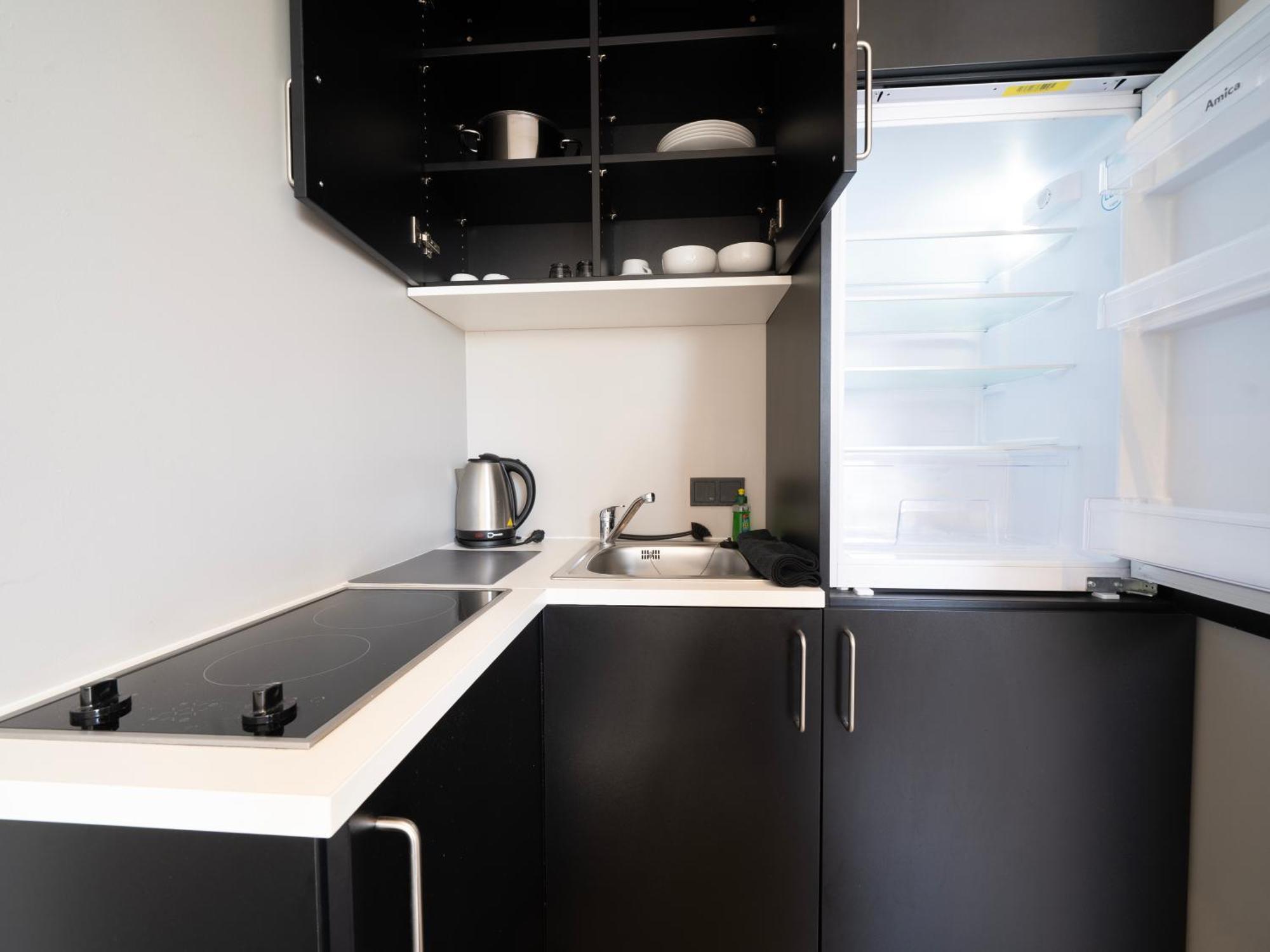 Juststay Ratingen Hotel & Apartments Bagian luar foto