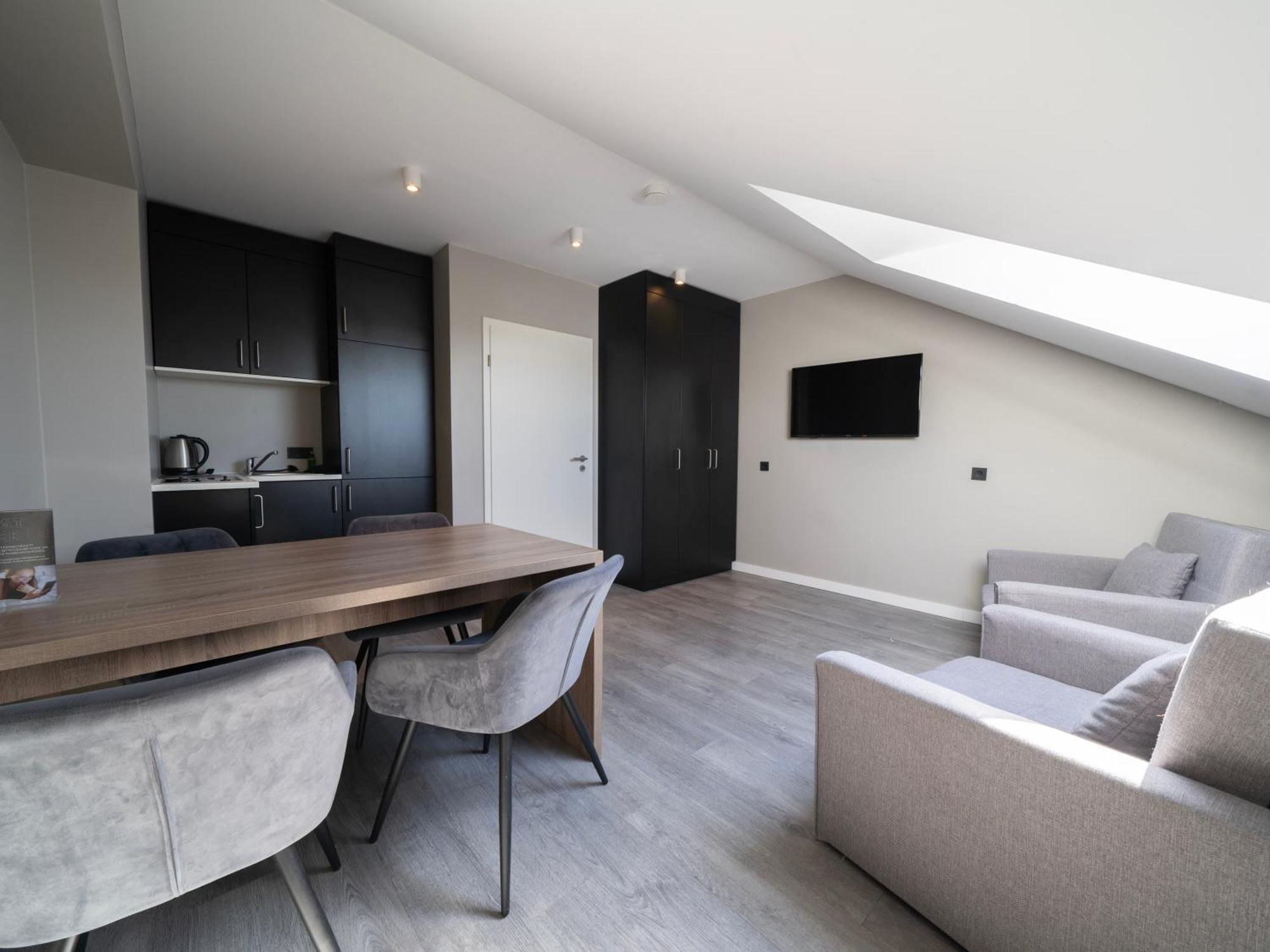 Juststay Ratingen Hotel & Apartments Bagian luar foto